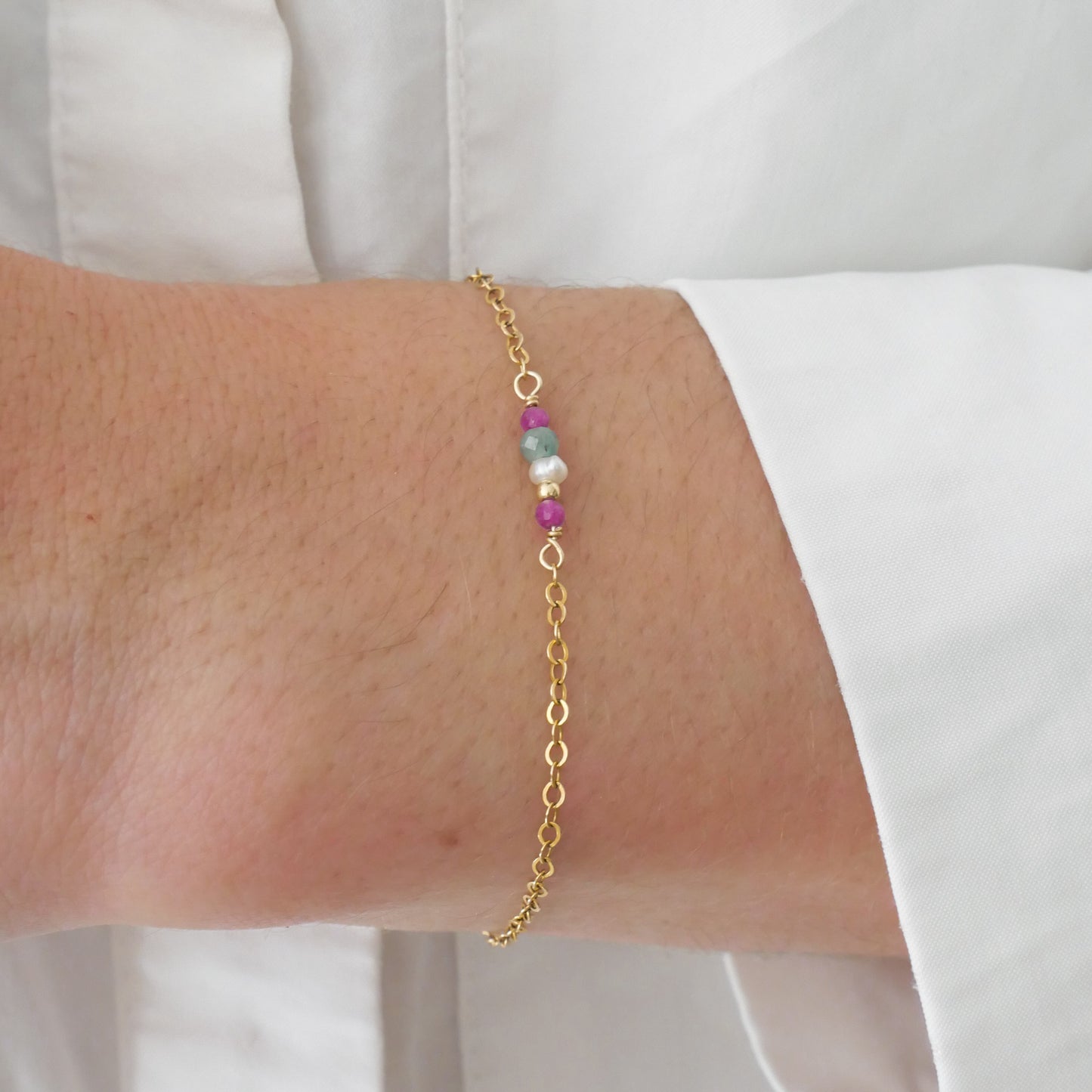 Bracelet Capucine - Rubis chauffé, émeraude, perle de culture