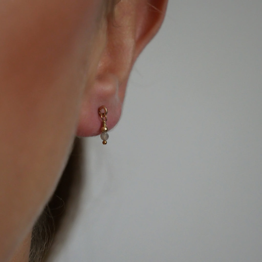 Boucles d'oreilles puces Nicole - Agate du Botswana